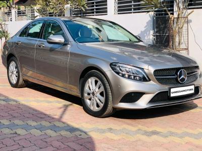 Mercedes Benz